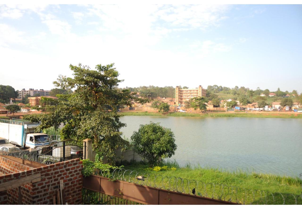 Royal Lake View Gardens Kampala Exterior photo