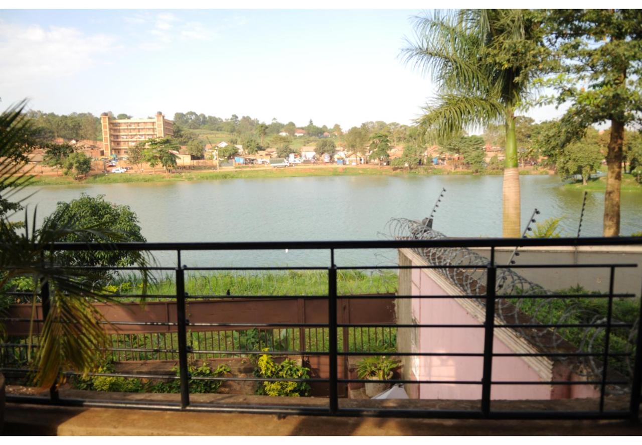 Royal Lake View Gardens Kampala Exterior photo