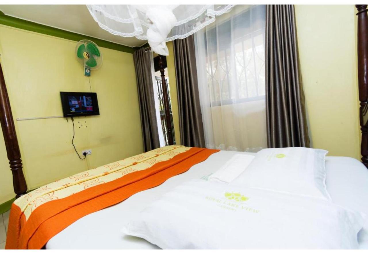 Royal Lake View Gardens Kampala Exterior photo