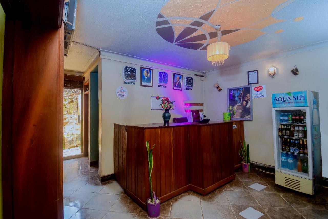 Royal Lake View Gardens Kampala Exterior photo